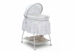 Delta Children Deluxe Sweet Beginnings Bassinet