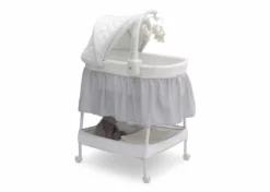 Delta Children Deluxe Gliding Bassinet