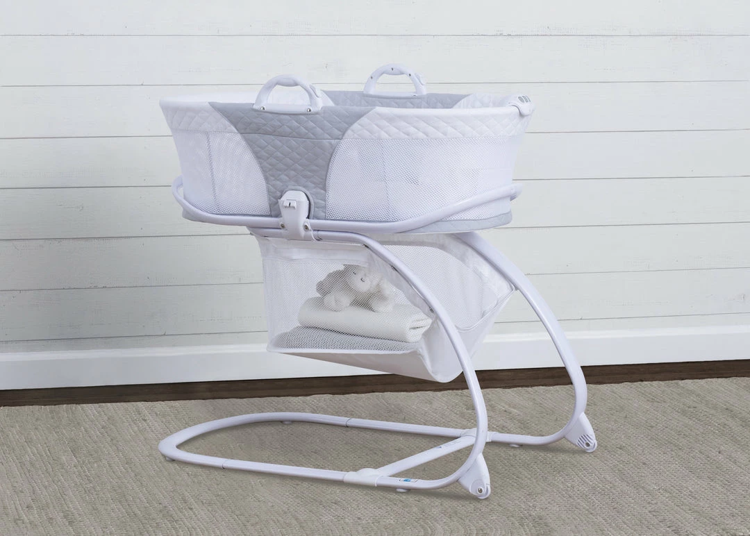 Delta Children Bassinets 2-in-1 Moses Basket Bedside Bassinet Sleeper