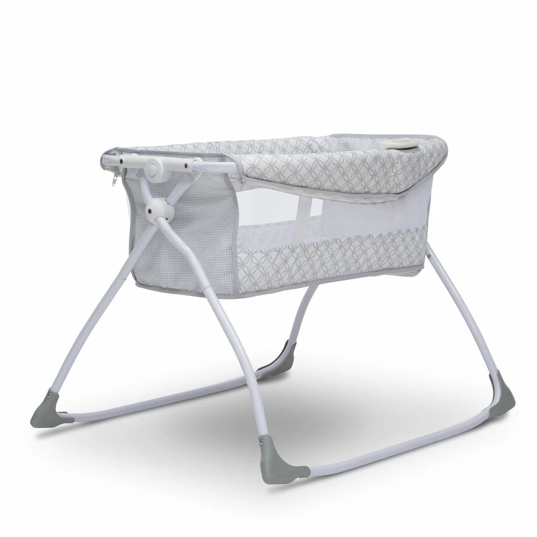 Delta Children Newborn Soothing Sleeper Bassinet Bassinets 10 Delta Children Newborn Soothing Sleeper Bassinet Bassinets