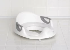 Delta Children Sales 26 Delta Children Sinks & Potties Kid Size Toddler Potty Training Seat