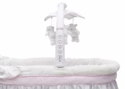 Bassinets Simmons Kids® Deluxe Gliding Bassinet 60 Bassinets Simmons Kids® Deluxe Gliding Bassinet