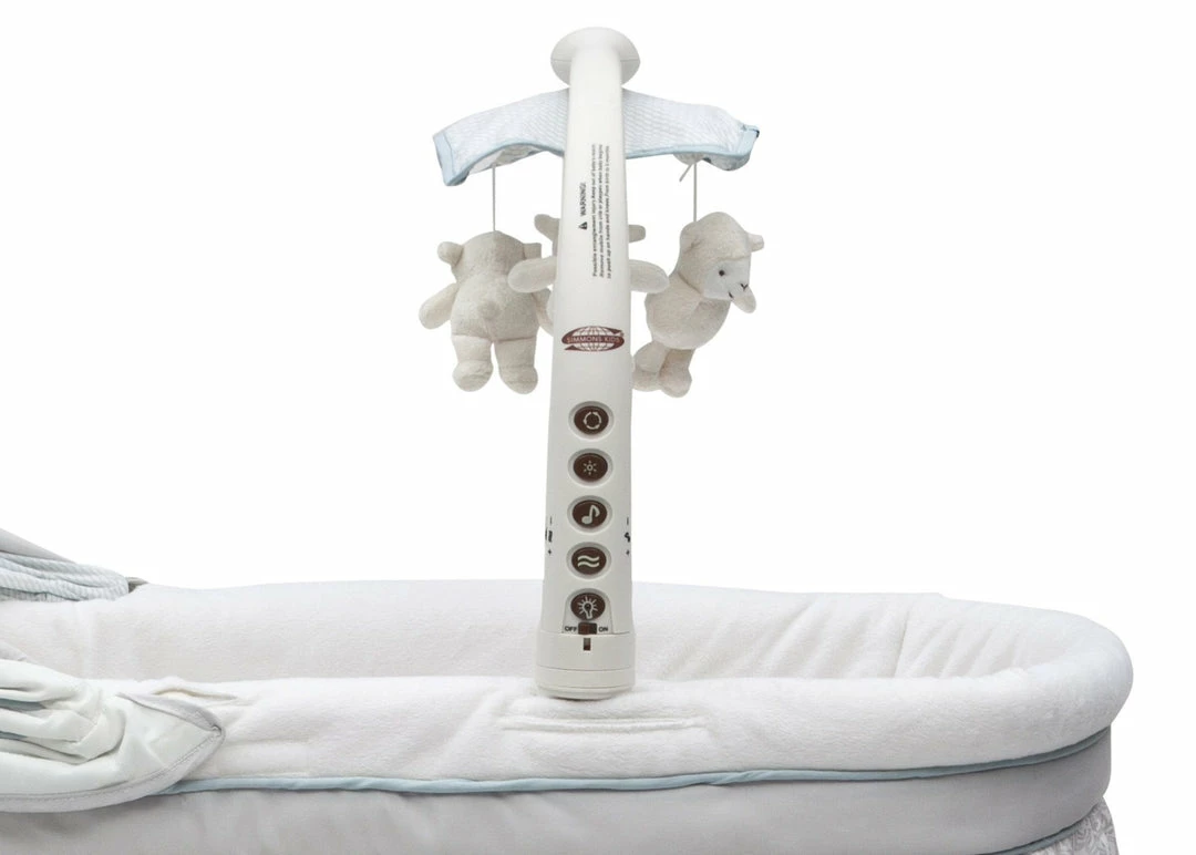 Bassinets Simmons Kids® Deluxe Gliding Bassinet 27 Bassinets Simmons Kids® Deluxe Gliding Bassinet