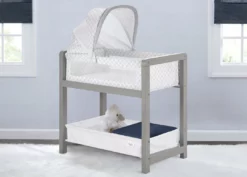 Delta Children Classic Deluxe Wood Bedside Bassinet Sleeper Bassinets