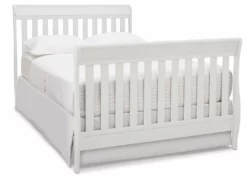 Delta Children Bentley S Convertible Crib And Changer Baby Cribs