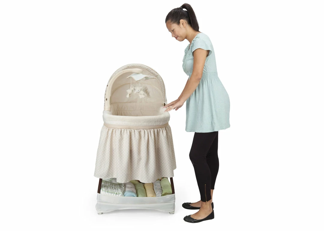 Simmons Kids Slumber Time Elite Gliding Bassinet 17 Simmons Kids Slumber Time Elite Gliding Bassinet
