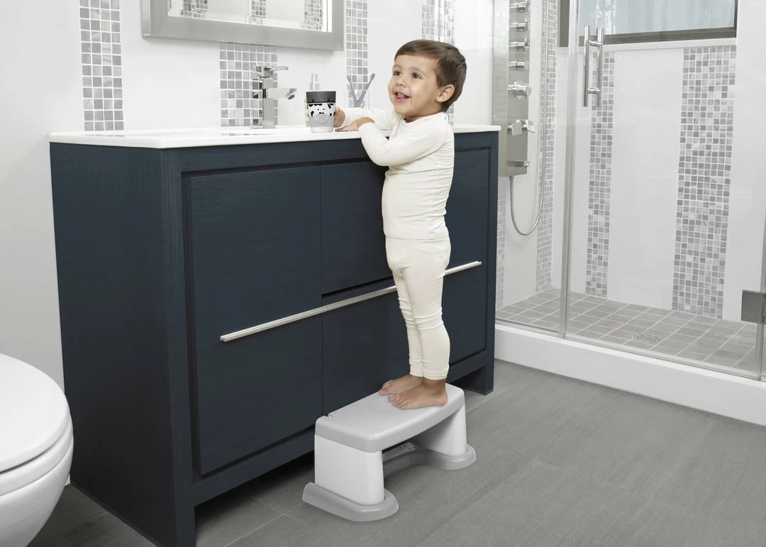 Delta Children Sales 45 Delta Children PerfectSize 3-in-1 Convertible Sink, Step Stool And Bath Toy For Kids Sinks & Potties