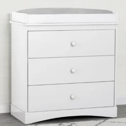 Delta Children Skylar 3 Drawer Dresser With Changing Top Dressers & Changing Tables