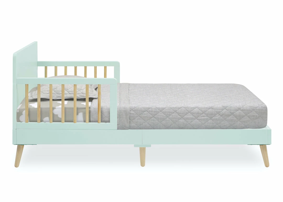 Delta Children Logan Wood Toddler Bed Toddler Beds 15 Delta Children Logan Wood Toddler Bed Toddler Beds