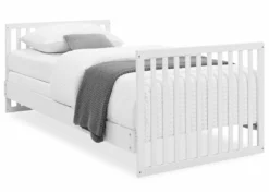 Delta Children Baby Cribs Essex Convertible Mini Baby Crib With 2.75-Inch Mattress