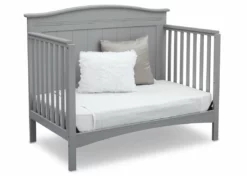 Delta Children Bennett 4-in-1 Convertible Crib