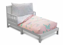 Delta Children Girls 4-Piece Toddler Bedding Set Sheets & Mattress Covers