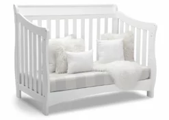 Delta Children Bentley 'S' Series 4-in-1 Crib