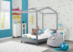 Delta Children Colored Sprinkles Hand-Tufted 100% Wool Area Rug 5x8